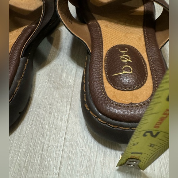 B.O.C. Brown Slip On Sandals - 6 - Picture 6 of 8